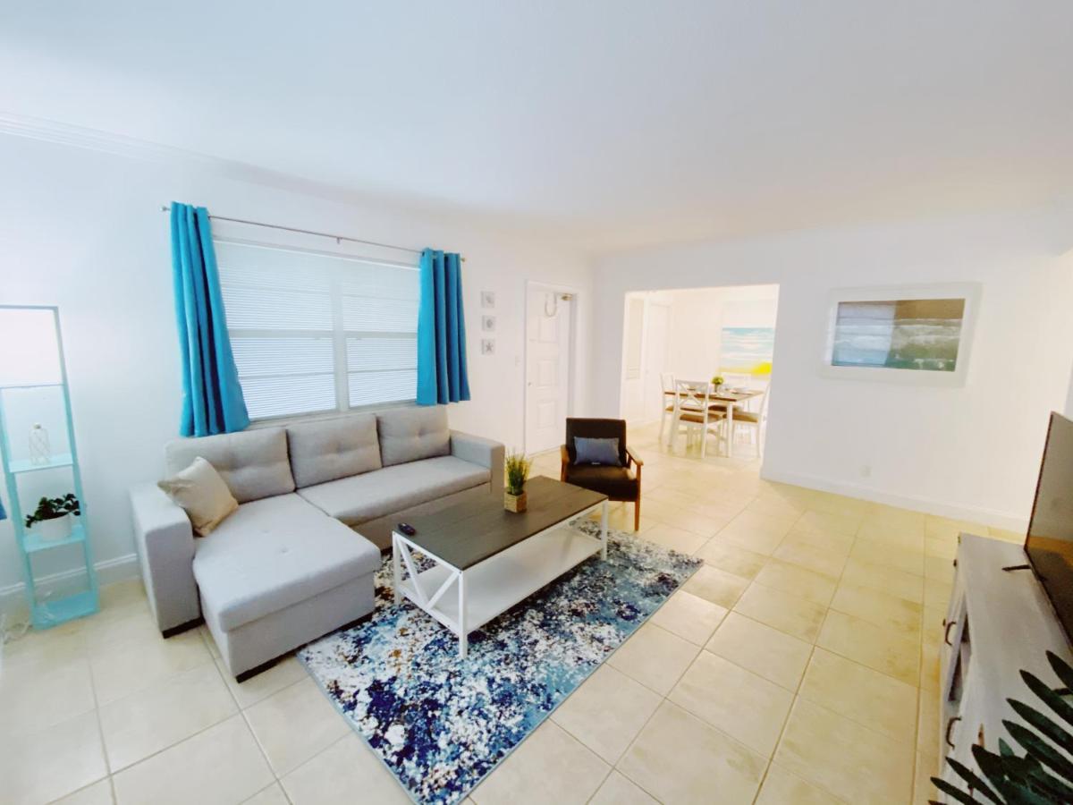 Bayview Regency By Lowkl