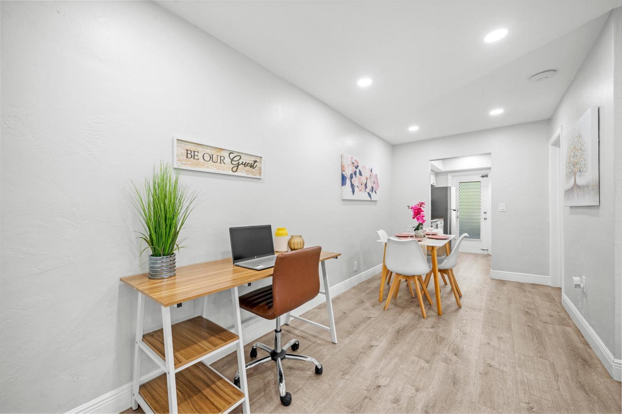 Bayview Regency By Lowkl