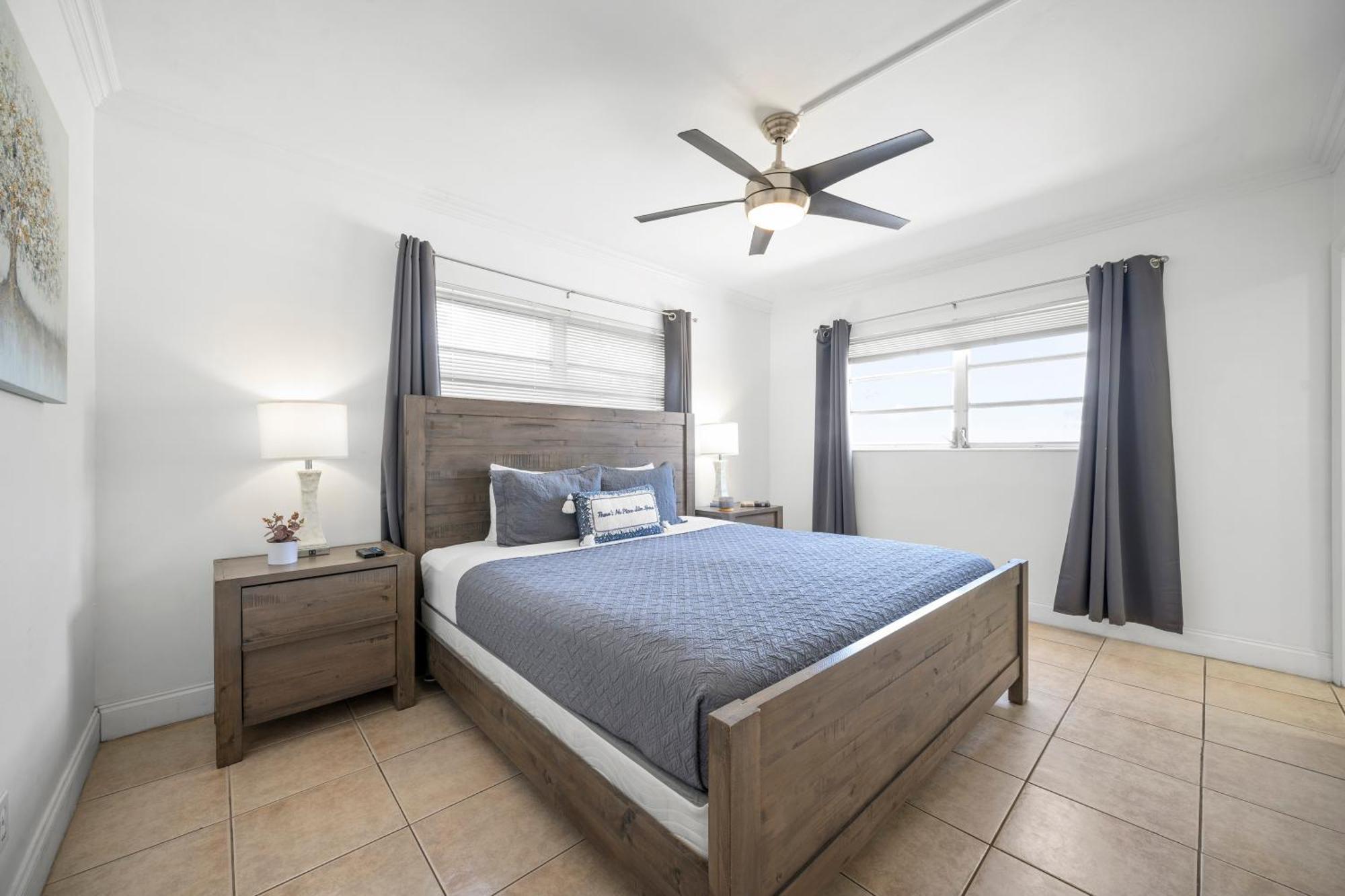 Bayview Regency By Lowkl